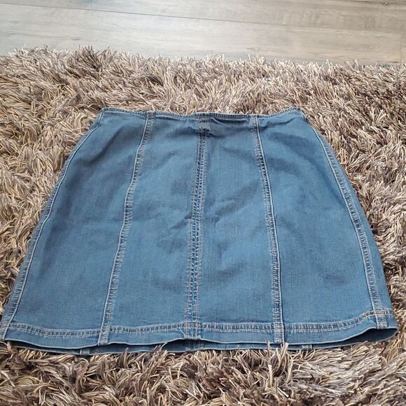 Denim Mini Skirt Size 27 - Picture 1 of 4